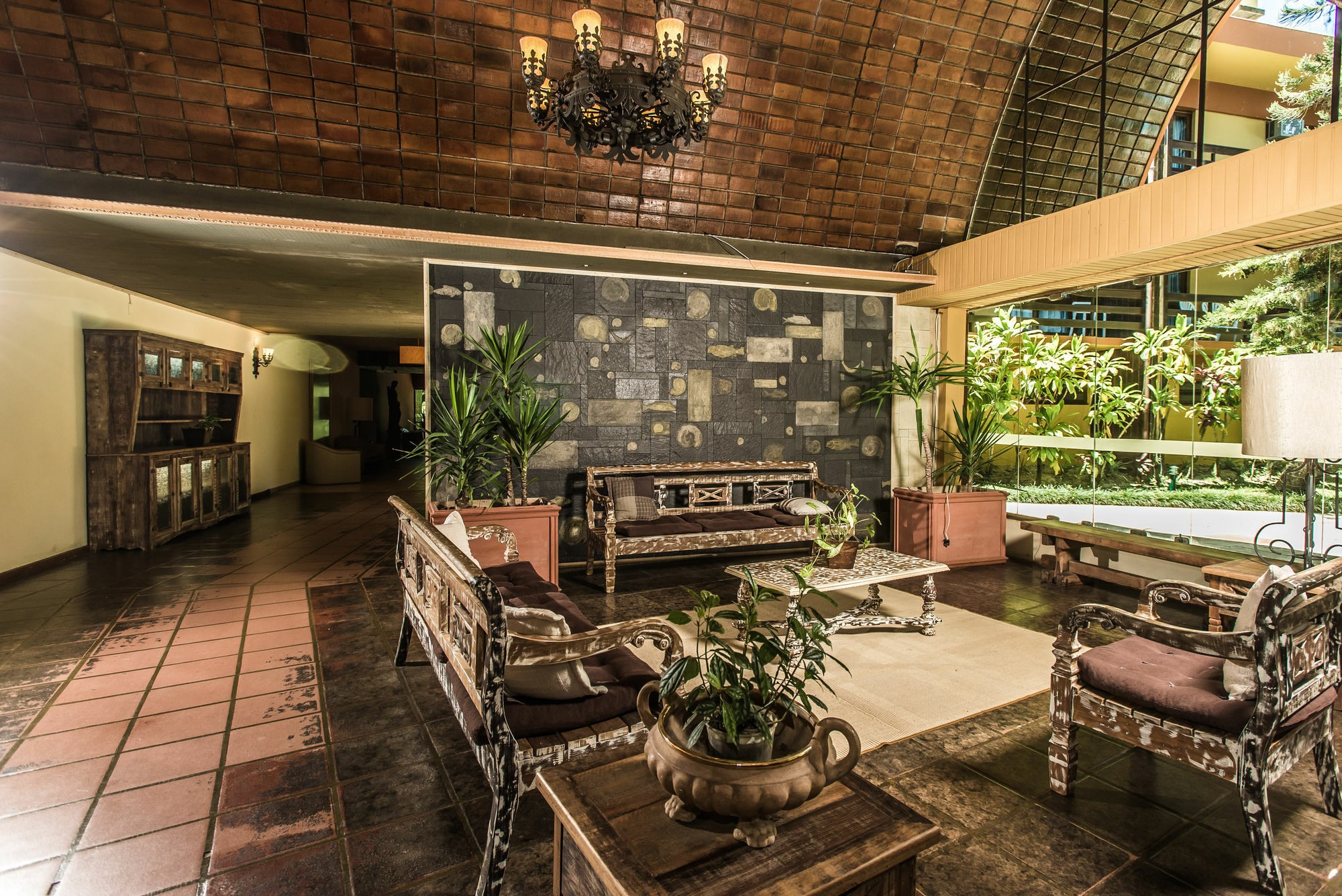 Hotel Internacional Граватал Екстериор снимка